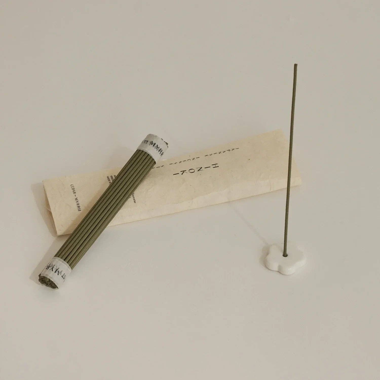 Hinoki Japanese Incense Stick Set β 30 Sticks with Ceramic Holder