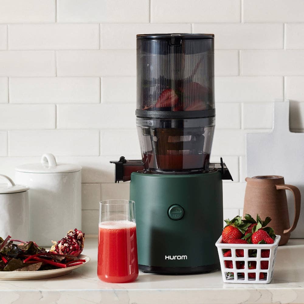 Low Pulp - H320 Cold Press Juicer: Matte Black