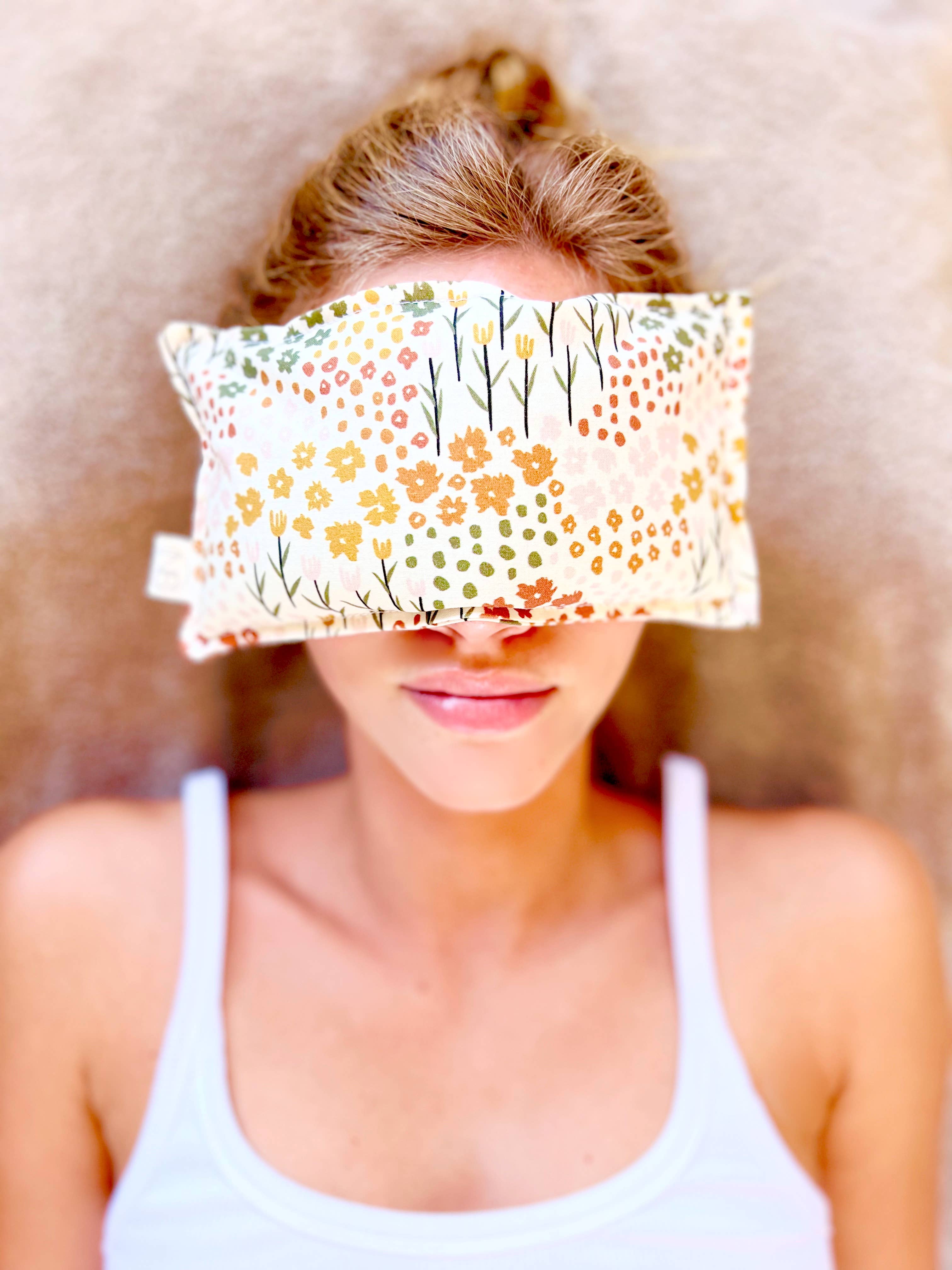 Organic Cotton Eye Pillow - Simple Arcs Collection: Orange / Scented : Add Lavender