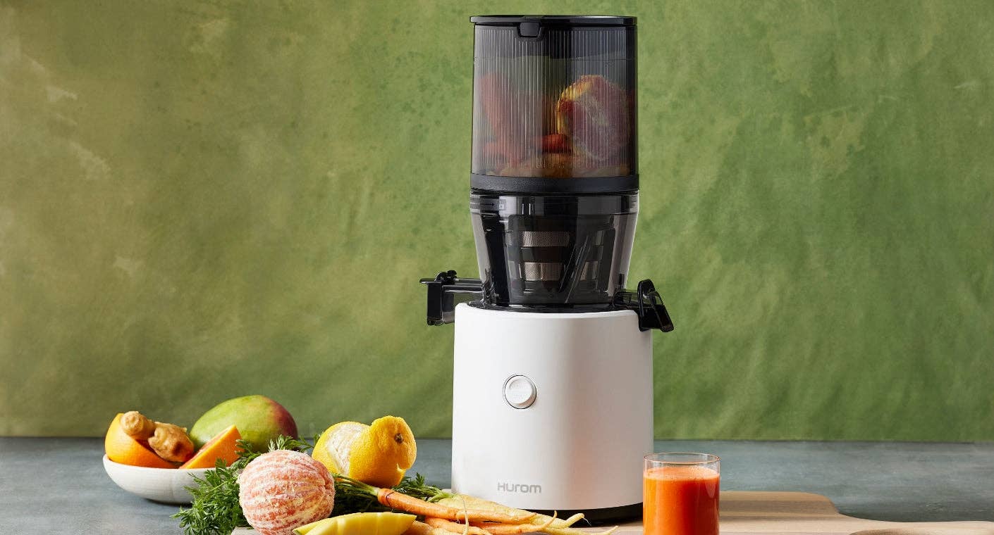 Low Pulp - H320 Cold Press Juicer: Matte Black