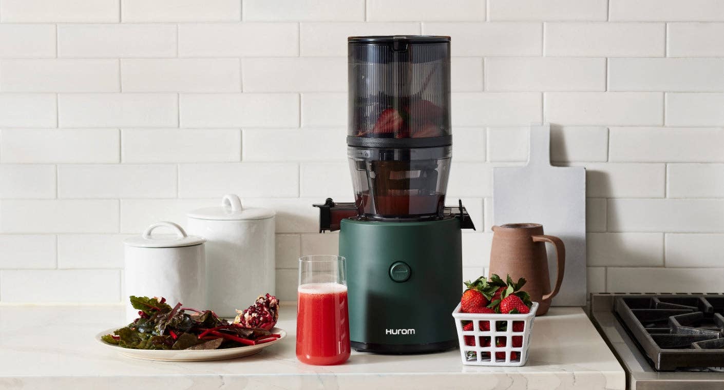 Low Pulp - H320 Cold Press Juicer: Matte Black