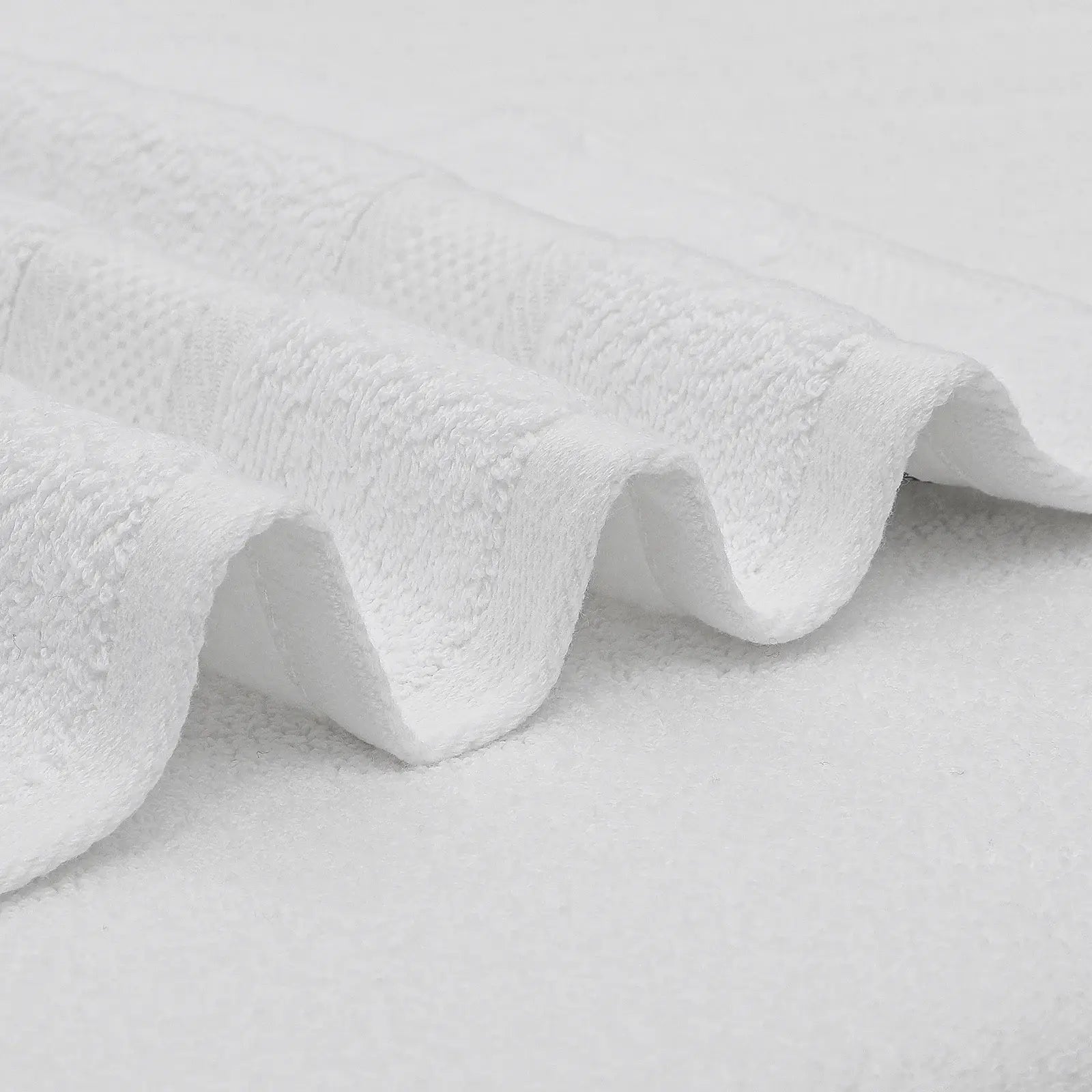 Cotton Bath Towel 26x52 Hotel Spa 12 Pack 700 GSM Soft White: Pack of 6 Cotton Towel (26x52)