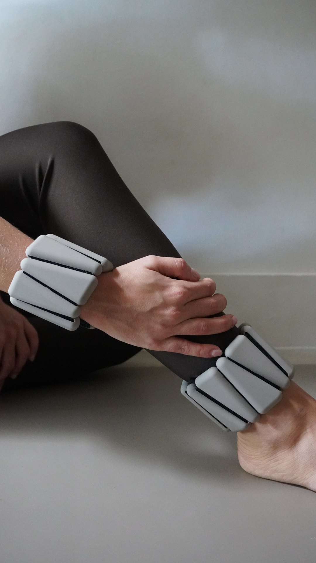 Ankle/Wrist Weight: Black / 2 lb