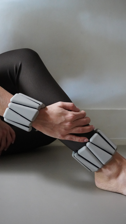 Ankle/Wrist Weight: Black / 2 lb